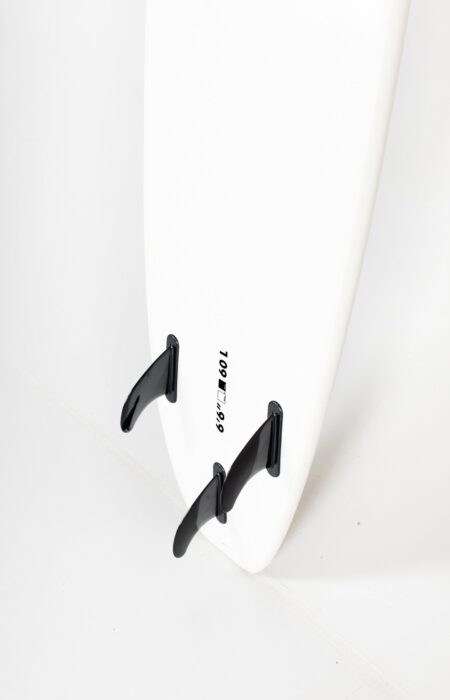 Pukas-Surf-Shop-B_W-6_6-8.jpg